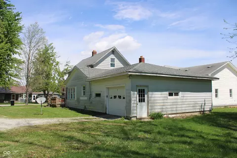 Exterior - 603 E Clyde St, Frankton, IN 46044 photo 2 of 2