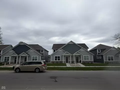 849 E Harrison St, Martinsville, IN 46151