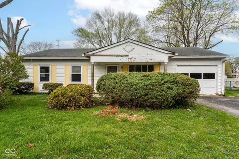 4114 Eisenhower Dr, Indianapolis, IN 46254