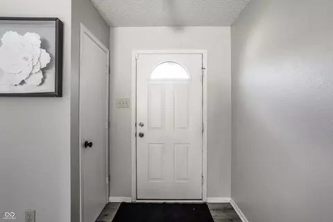 Entry Way - 12957 E 131st St, Fishers, IN 46037 photo 2 of 3