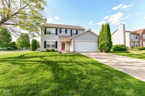 10708 Young Lake Dr, Indianapolis, IN 46239