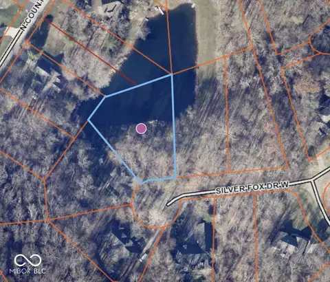 2036 Silver Fox Dr W, Martinsville, IN 46151