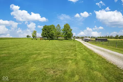 Exterior - 8021 E State Road 236, Roachdale, IN 46172 photo 17 of 21
