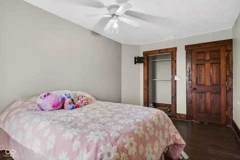 Bedroom - 8021 E State Road 236, Roachdale, IN 46172 photo 3 of 6
