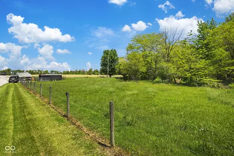 Exterior - 8021 E State Road 236, Roachdale, IN 46172 photo 16 of 21