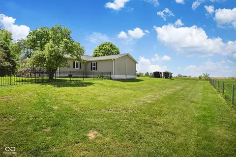 Exterior - 8021 E State Road 236, Roachdale, IN 46172 photo 9 of 21