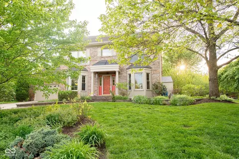 610 Danbury Dr, Zionsville, IN 46077