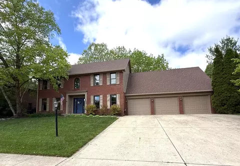 6040 Hunters Ridge Dr, Plainfield, IN 46168