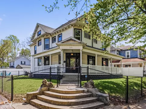 200 E South St, Winchester, IN 47394