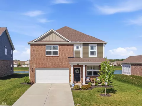 5906 Aleppo Ln, Greenwood, IN 46143