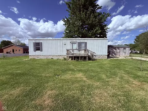 608 E Bard St, Crothersville, IN 47229