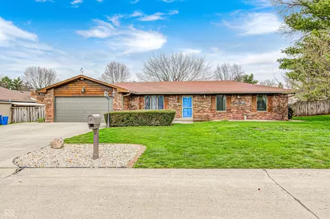 634 Teton Trl, Indianapolis, IN 46217