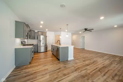 Kitchen - 6578 Blackthorne Dr, Pendleton, IN 46064 photo 1 of 4