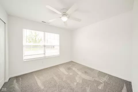Bedroom - 6578 Blackthorne Dr, Pendleton, IN 46064 photo 5 of 6