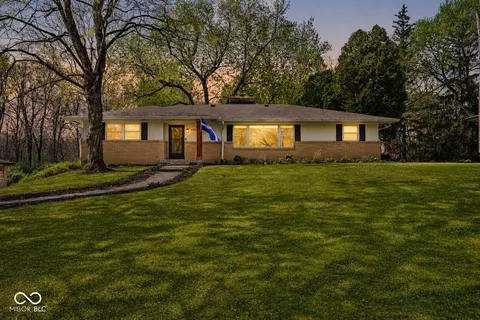 4709 Andover Sq, Indianapolis, IN 46226