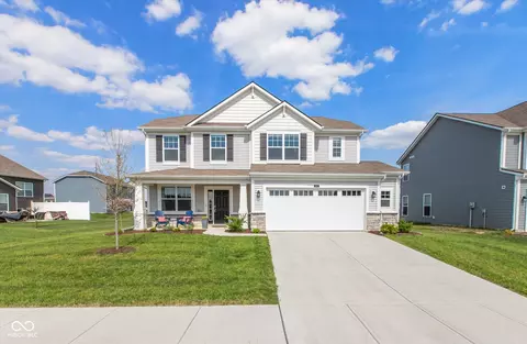 4141 Homestead Dr, Whitestown, IN 46075