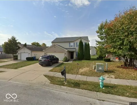 3916 N Bressingham Dr, Indianapolis, IN 46235