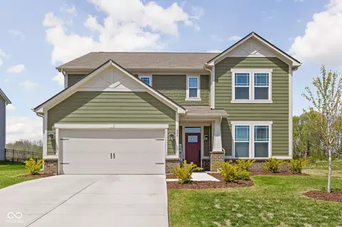 226 Ambassador Dr, Pittsboro, IN 46167