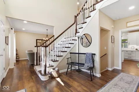Entry Way - 129 E Laredo Way N, Carmel, IN 46032 photo 4 of 8
