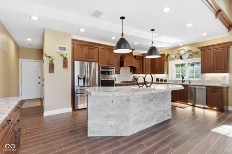 Kitchen - 10701 E 106th St, Fishers, IN 46037 photo 2 of 8