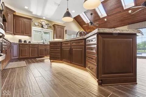 Kitchen - 10701 E 106th St, Fishers, IN 46037 photo 8 of 8