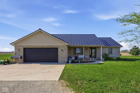 7057 W County Road 100 N, New Castle, IN 47362