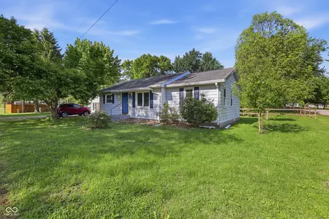 2279 Berne Ave, Terre Haute, IN 47805