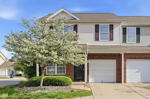 9764 Rolling Plain Dr, Noblesville, IN 46060