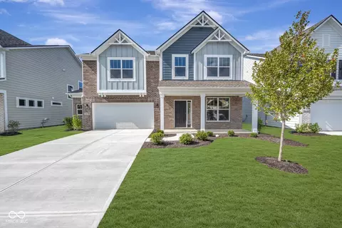 10070 Branson Landing Dr, Noblesville, IN 46060