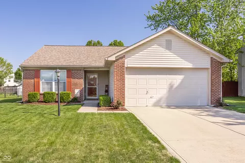 4118 Tarpon Bay Dr, Noblesville, IN 46062