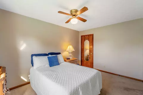 Bedroom - 1733 Sycamore Dr, Plainfield, IN 46168 photo 5 of 9