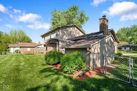 Exterior - 1733 Sycamore Dr, Plainfield, IN 46168 photo 11 of 17