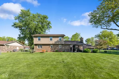 Exterior - 1733 Sycamore Dr, Plainfield, IN 46168 photo 7 of 17