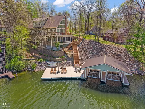 310 Victory Hl, Coatesville, IN 46121