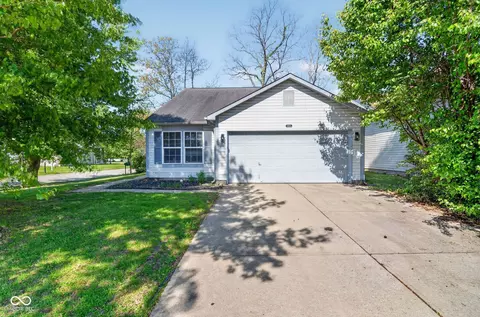 3654 Cedar Pine Pl, Indianapolis, IN 46235