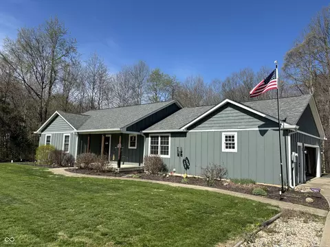 246 Victory Hl, Coatesville, IN 46121