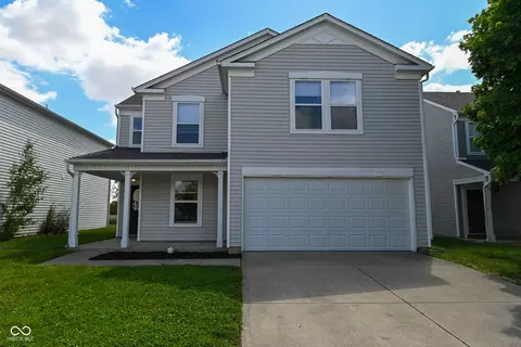 920 Belvedere Dr, Shelbyville, IN 46176