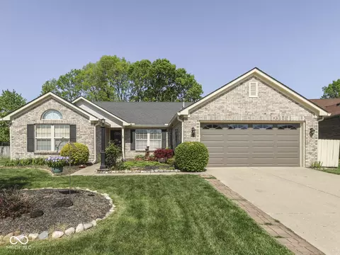7828 Lofton Ct, Indianapolis, IN 46239