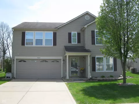 9045 Stones Bluff Pl, Camby, IN 46113