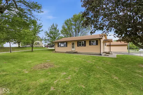 875 N 600 W, Anderson, IN 46011