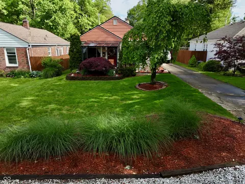 2206 E Northgate St, Indianapolis, IN 46220