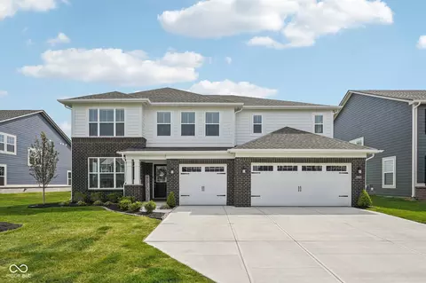 9091 Drakeswood Ave, Mccordsville, IN 46055