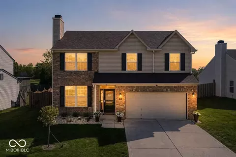 17 English Grn, Westfield, IN 46074