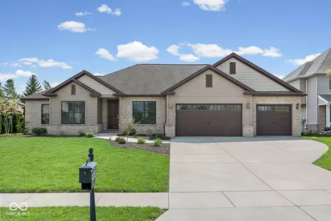 263 Gardenia Dr, West Lafayette, IN 47906