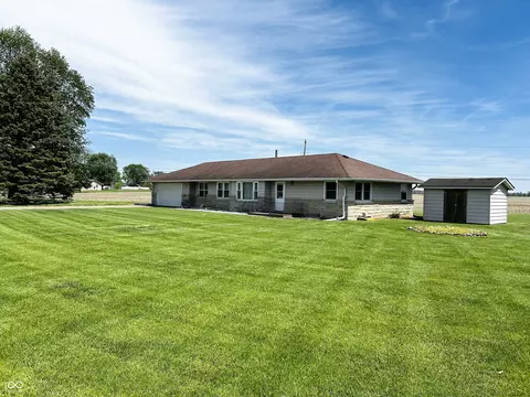 2590 S Smithland Rd, Shelbyville, IN 46176