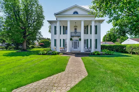 515 Main St, Elwood, IN 46036