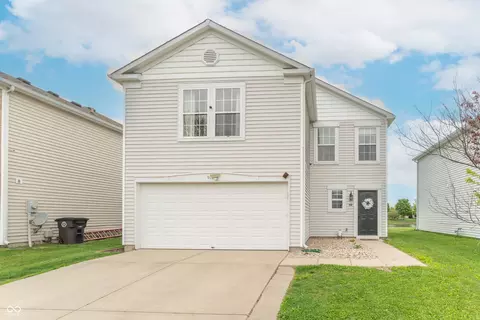 910 Highpointe Blvd, Shelbyville, IN 46176