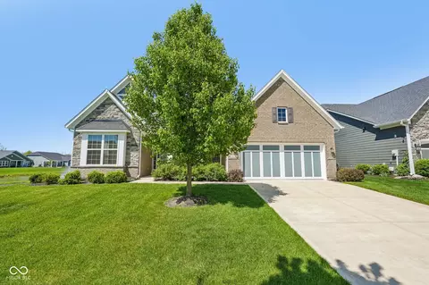 16749 Snowmass Dr, Noblesville, IN 46062