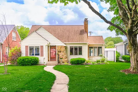 2225 Franklin St, Columbus, IN 47201