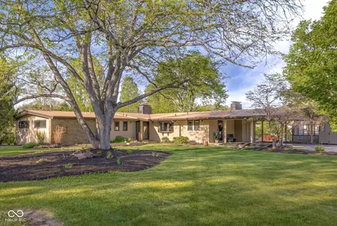 309 Flatrock Dr, Columbus, IN 47201